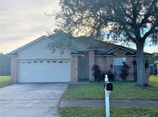 9338 Prosperity Lake Dr, Jacksonville, FL 32244