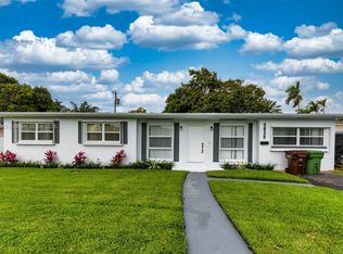 5830 W 12th Ln, Hialeah, FL 33012