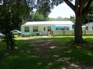 4663 County Road 300, Lake Panasoffkee, FL 33538