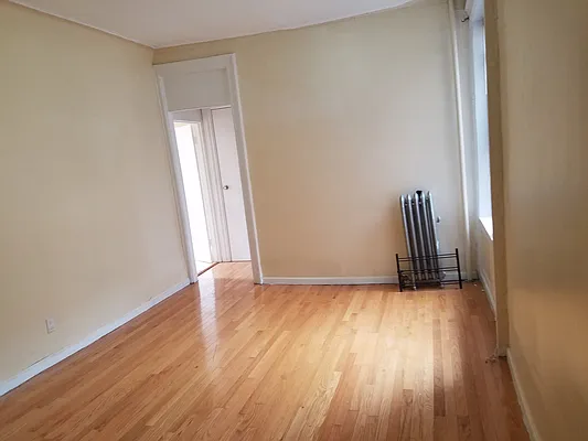 Rented by Alma Realty Corp. | media 1