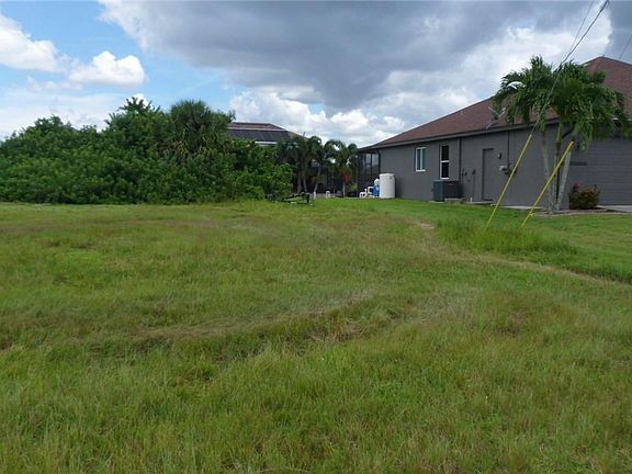 2nd image of 309 NW 26th Pl
