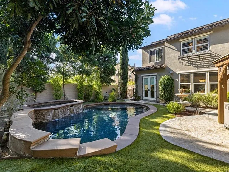 27 Calle Portofino — Photo 23