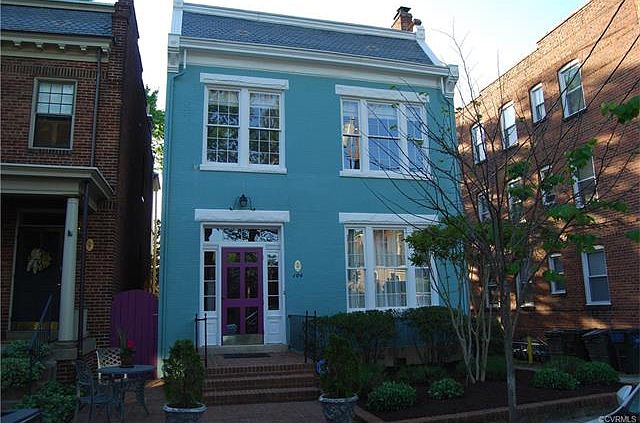1st image of 104 W Dooley Ave