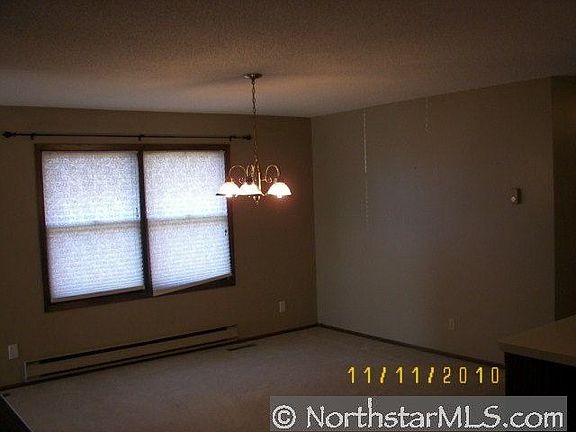 5th image of 16225 Isanti St NE