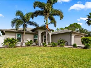 655 Trinity St E, Lehigh Acres, FL 33974