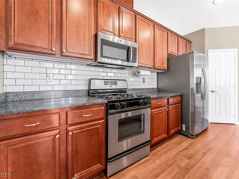 7318 Fools Gold St #101 — Photo 14