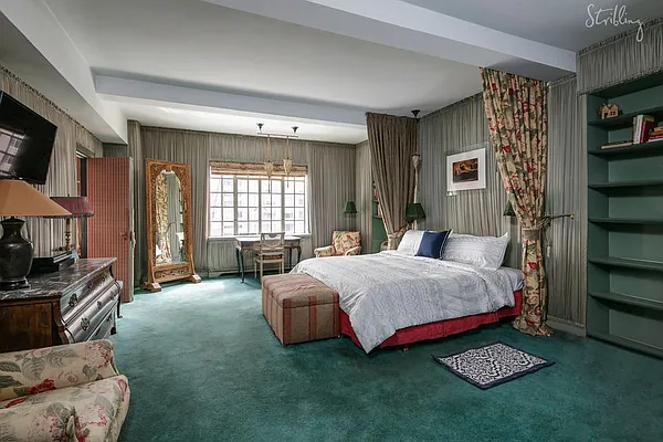 Sold by Stribling | media 30