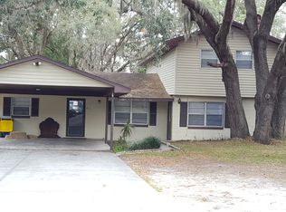 317 Midway Ave, Mascotte, FL 34753