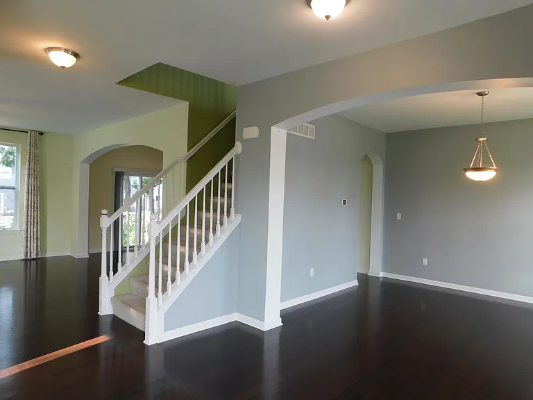 4251 Lilac Ln — Photo 2