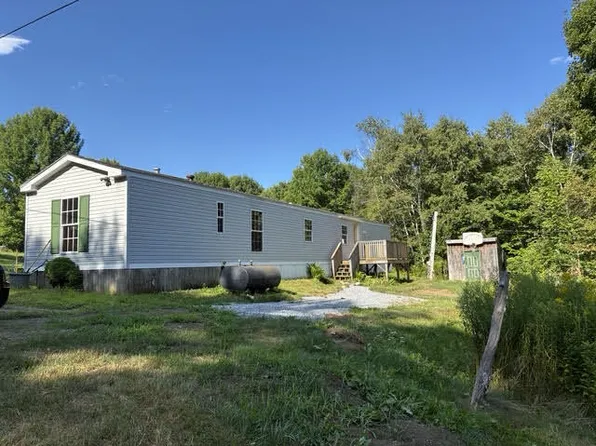 2392 N Union Road, Union, ME 04862