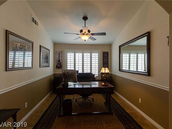 4th image of 9070 Danesbury Ct