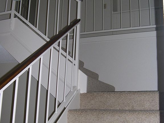 3rd image of 223 Eagle Ln