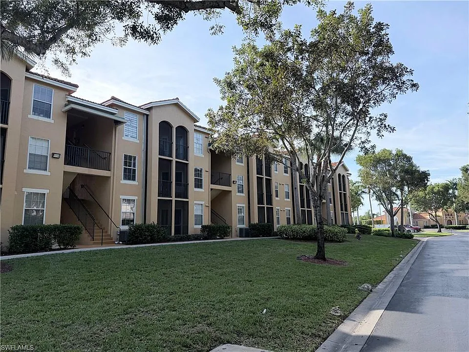 8687 River Homes Ln #4202