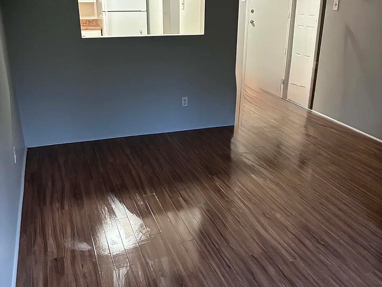 190 Oakdene Ave #211 — Photo 1