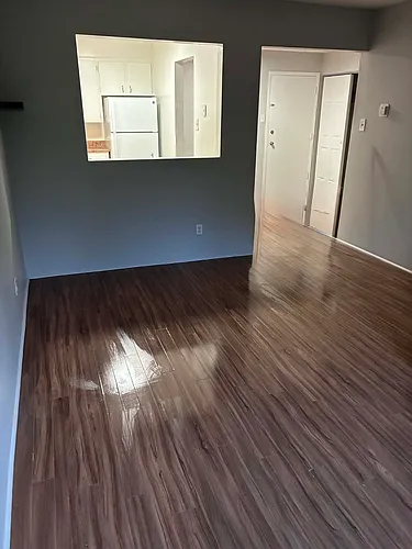 190 Oakdene Ave #211 Photo 1