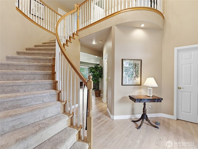5th image of 2070 Maiden Lane