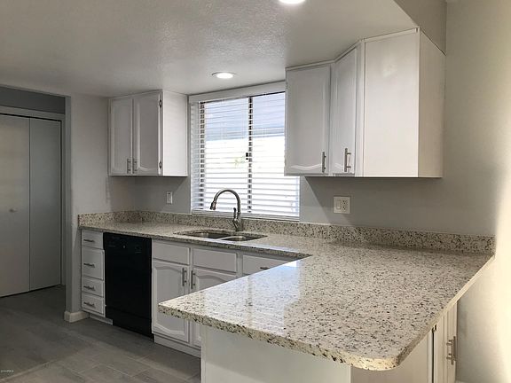 4th image of 10639 N 46th Ave