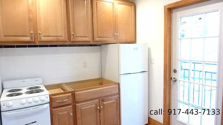Rented by Brooklyn Real Estate Services | media 32
