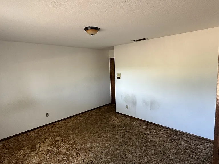 17617 W Belmont Ave — Photo 7