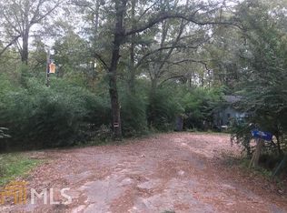 148 1st Ave, West Point, GA 31833