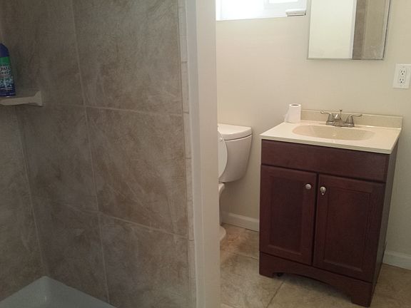 5th image of 469 Sirretta St