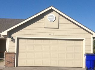 1703 Clover Dr, Junction City, KS 66441