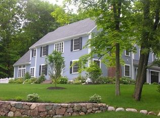 12 Roanoke Rd, Wellesley, MA 02482
