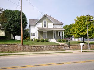 402 S Main St, Farmland, IN 47340