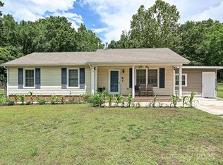 12423 Softwood Ct, Charlotte, NC