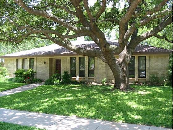 1st image of 2713 Pinehurst Dr
