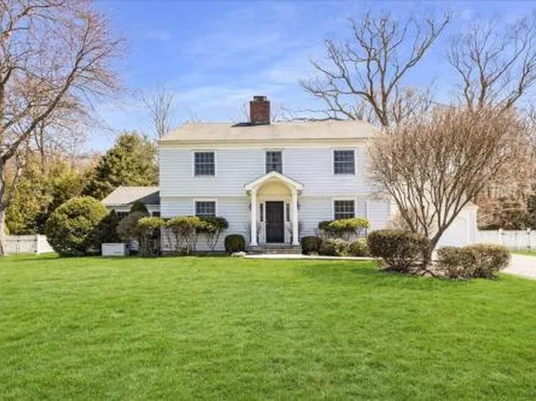 45 Country Club Rd, Darien, CT 06820