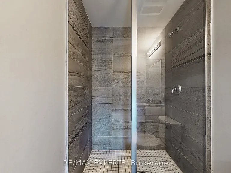 3237 Bayview Ave #Townhouse 106 — Photo 23