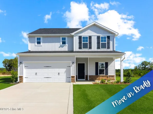 319 Palomo Place, Raeford, NC 28376