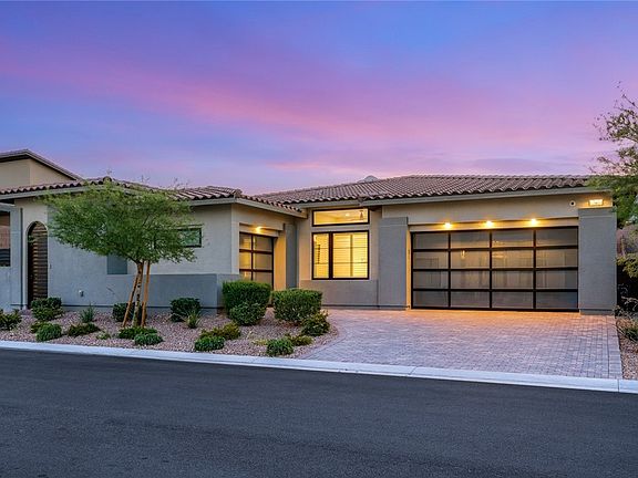 2nd image of 397 Vista Sunset Ave