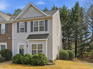 31 Edgebrook Cir, Durham, NC 27703