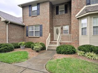 135 Excell Rd UNIT 402, Clarksville, TN 37043