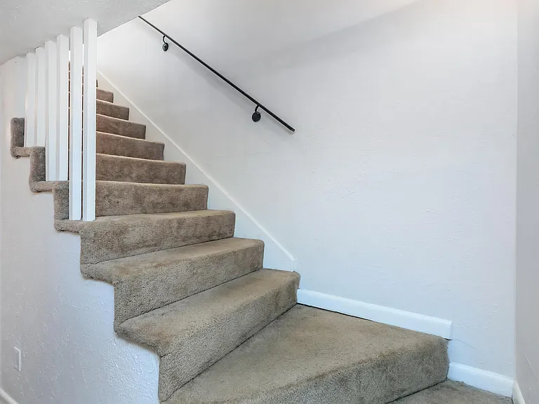 Chase Cove Apartments — Photo 96