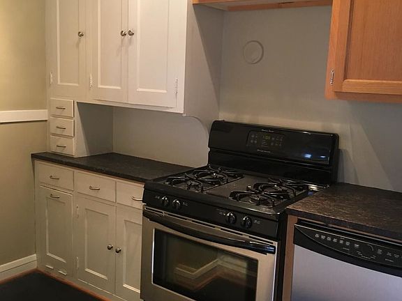 5th image of 3428 Emerson Ave S