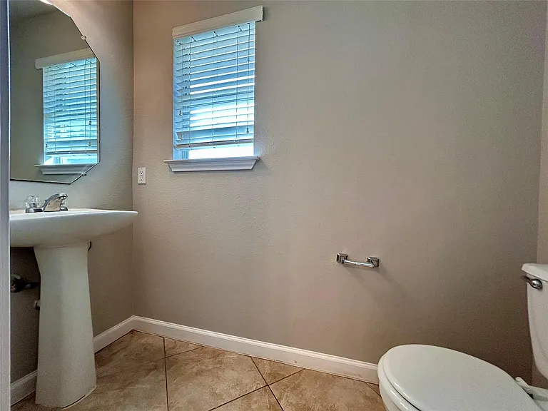 17920 Kenai Fjords Dr #1 — Photo 8
