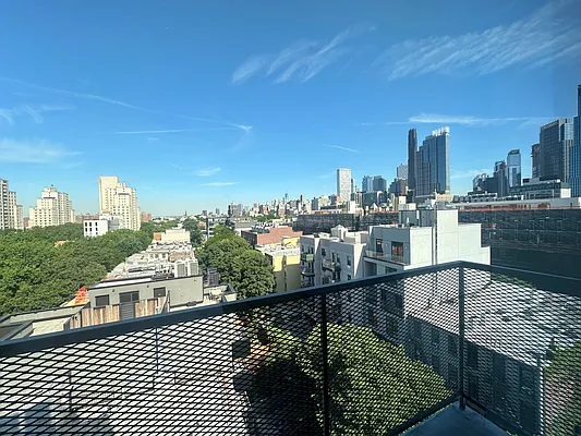 Rented by Dream Space Realty | media 8