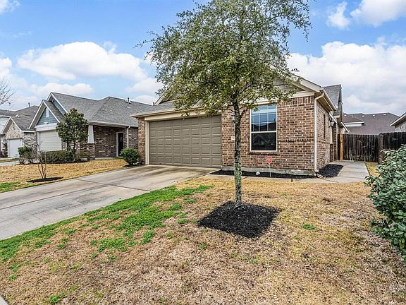 3rd image of 21329 Sweetbay Magnolia Drive