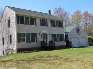 6 Pheasant Run Rd, Belgrade, ME 04917