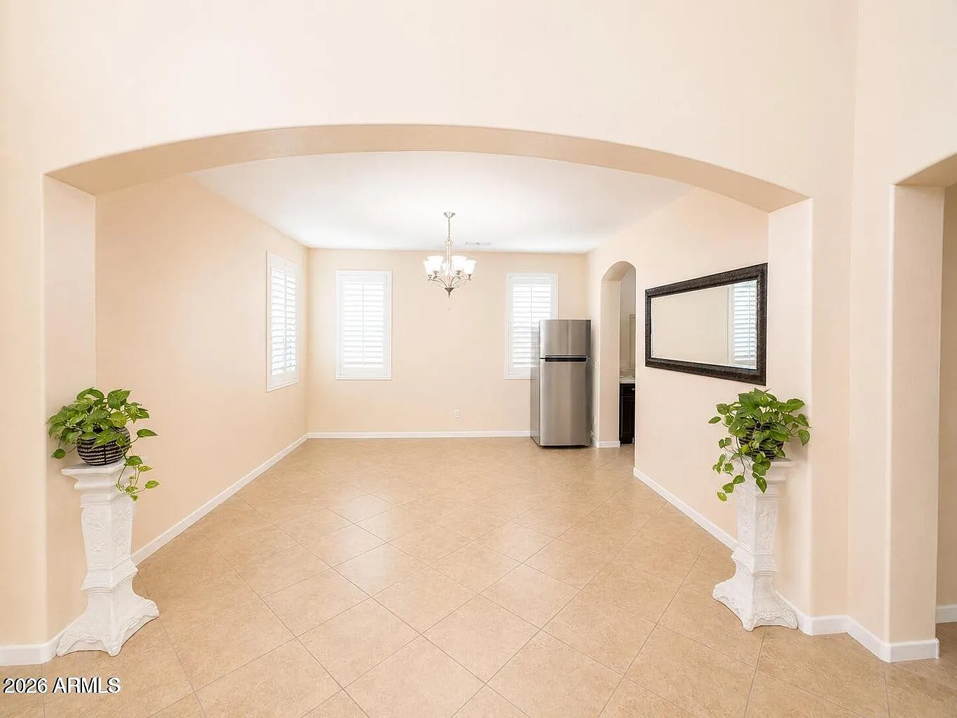 4 bed, 3.5 bath, 3803 sqft, $3,695 — Photo 3