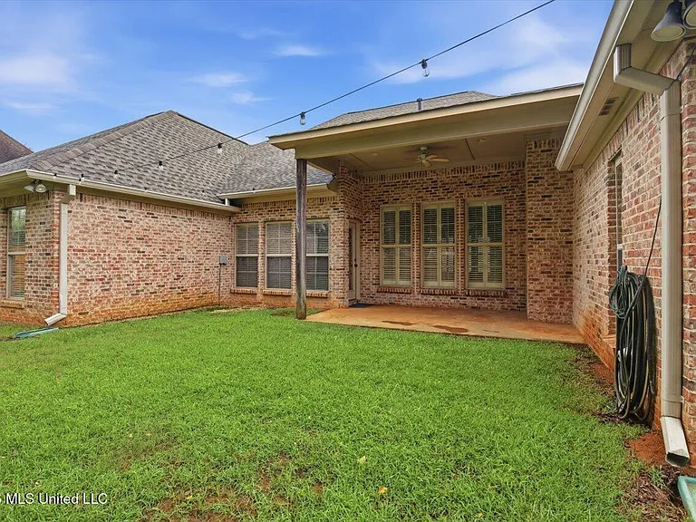 143 Sonnett Cir — Photo 45