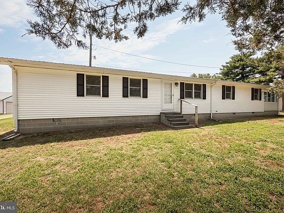 3rd image of 35345 Wango Rd