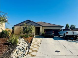 9401 Venetian Way, Jurupa Valley, CA 92509