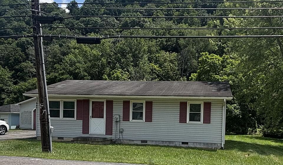 1st image of 442 Indian Creek Rd