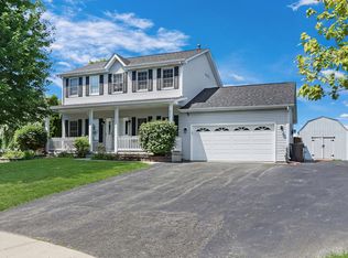 5721 Landcaster Cir, McHenry, IL 60050