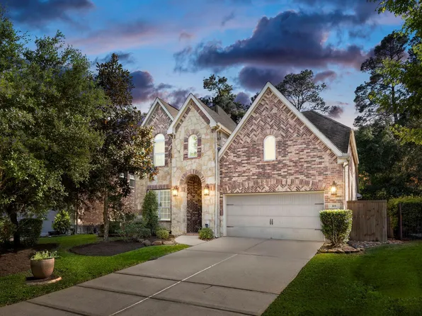 103 S Vershire Cir, Magnolia, TX 77354