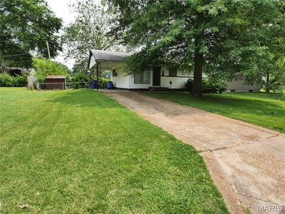 715 Tyson Dr, Florissant, MO, 63031